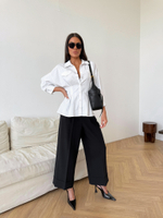 Брюки-кюлоты с отворотами и широким поясом