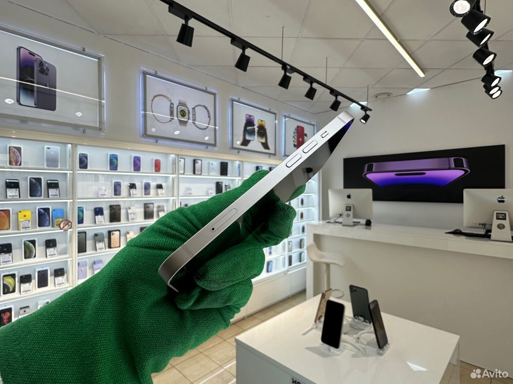 iPhone 13 128 ГБ б/у
