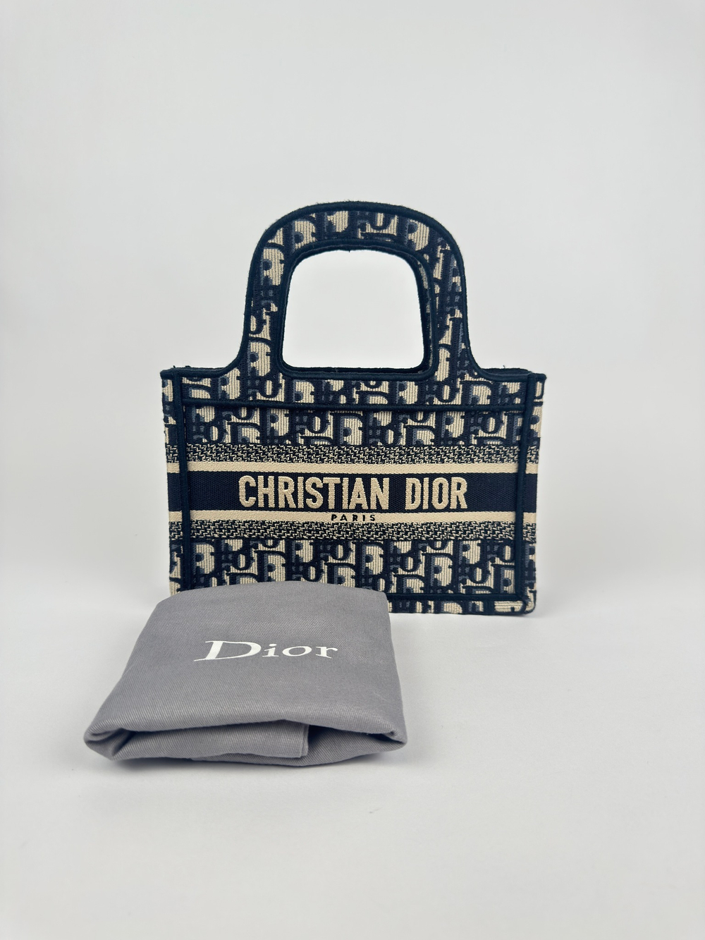 Сумка Christian Dior Mini Book Tote