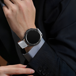 Ремешок из натуральной кожи серого цвета от Dux Ducis для смарт часов Samsung Galaxy Watch 3, 4, 5, 6 и 7 (размер крепления 20мм), серия YA Series