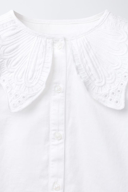 ZARA РУБАШКА С ВЫШИВКОЙ НА ВОРОТНИКЕ, БЕЛЫЙ