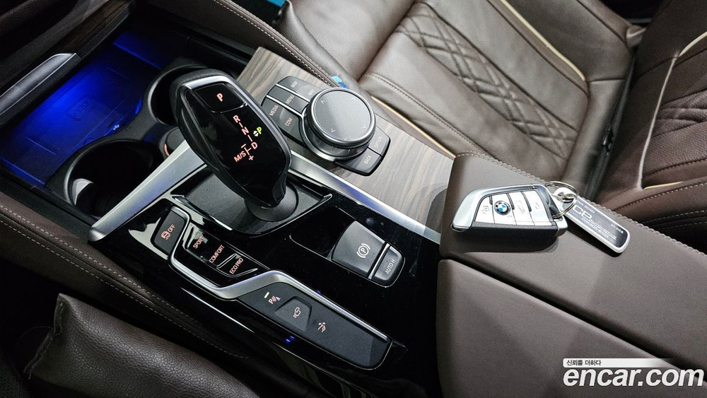 BMW 6 Series GT (G32) 640i xDrive M Sports (09.2020)