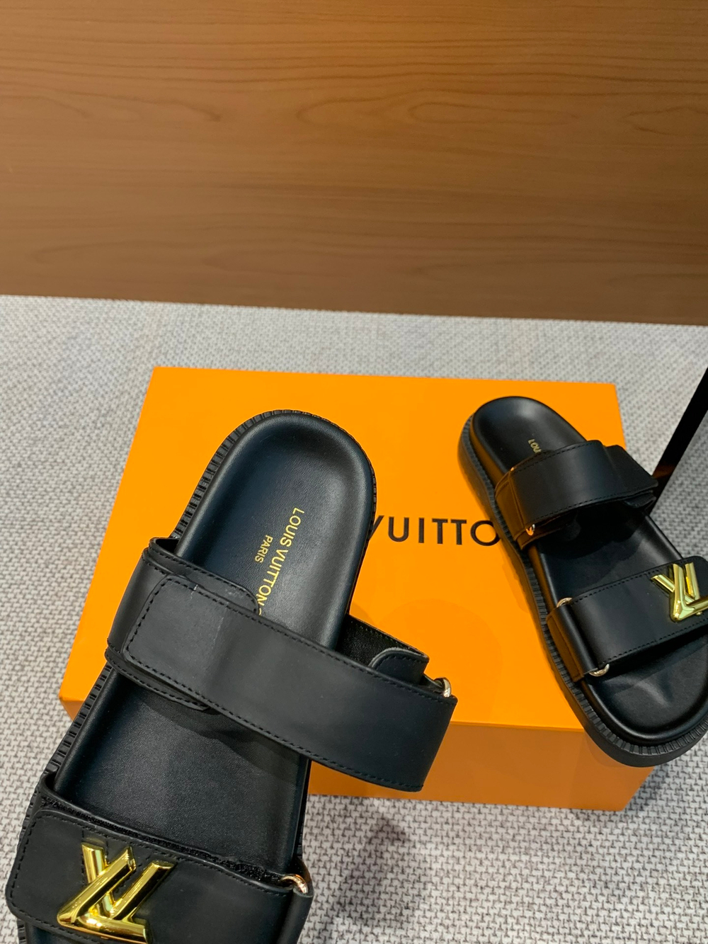 Louis Vuitton Bom Dia Flat Comfort Mule