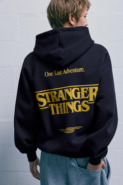 PULL&BEAR Толстовка с капюшоном"Stranger Things", темно-синий