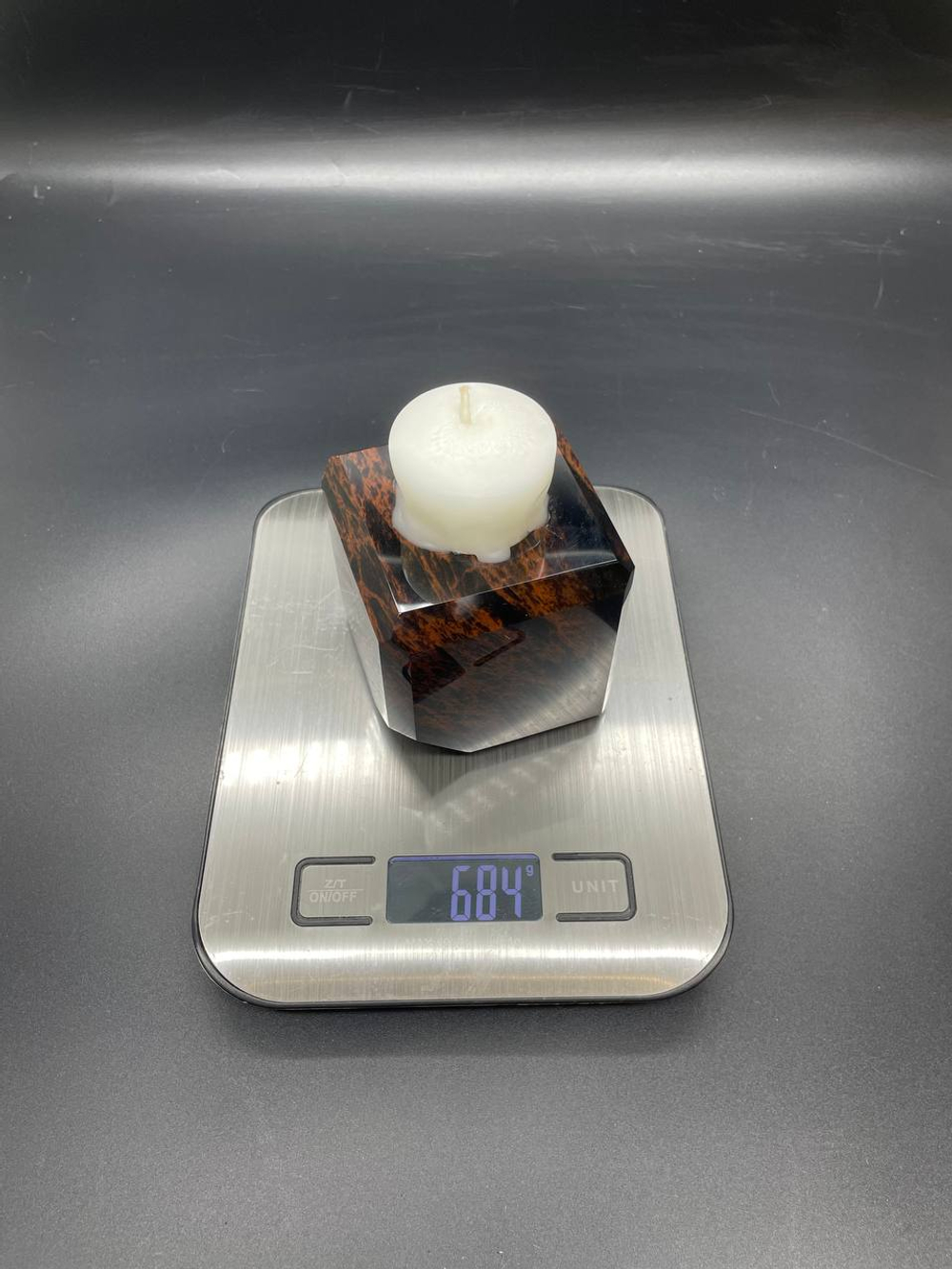 Подсвечник обсидиановый квадратный