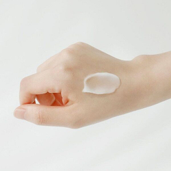 Пилинг - гоммаж с экстрактом японского абрикоса Beauty of Joseon Apricot Blossom Piling Gel, 100 мл