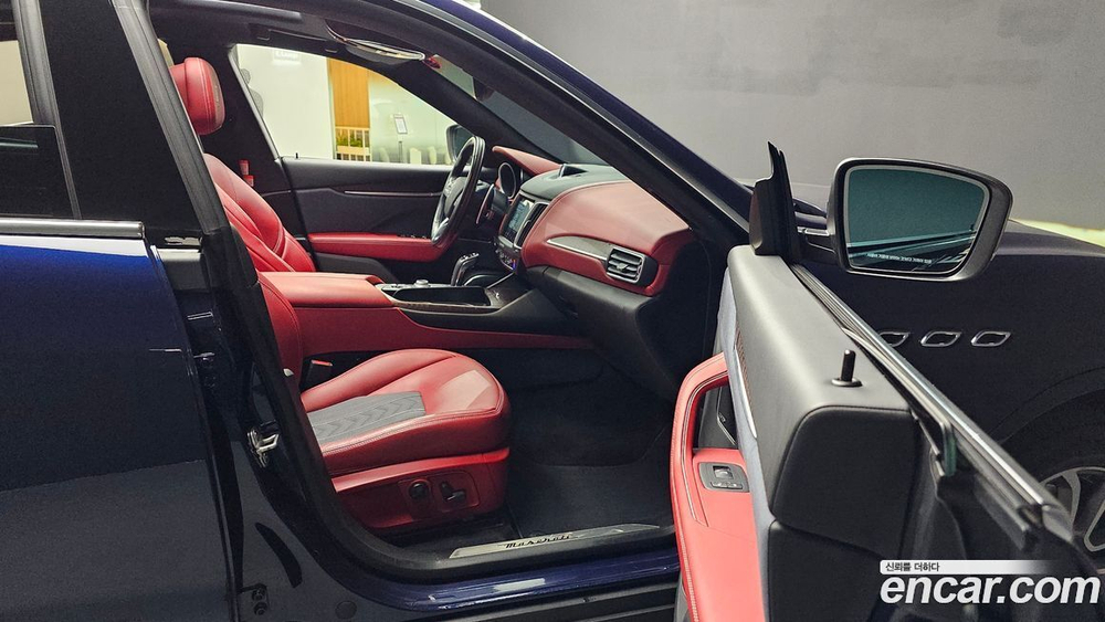 Maserati Levante 3.0 AWD GranLusso (11.2020)