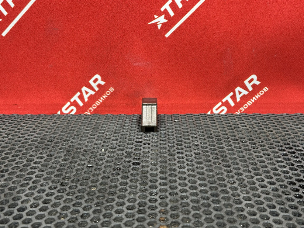 Коромысло клапана