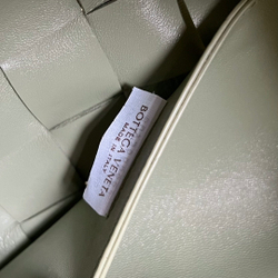 Bottega Veneta Bowling Cassette 28 cm
