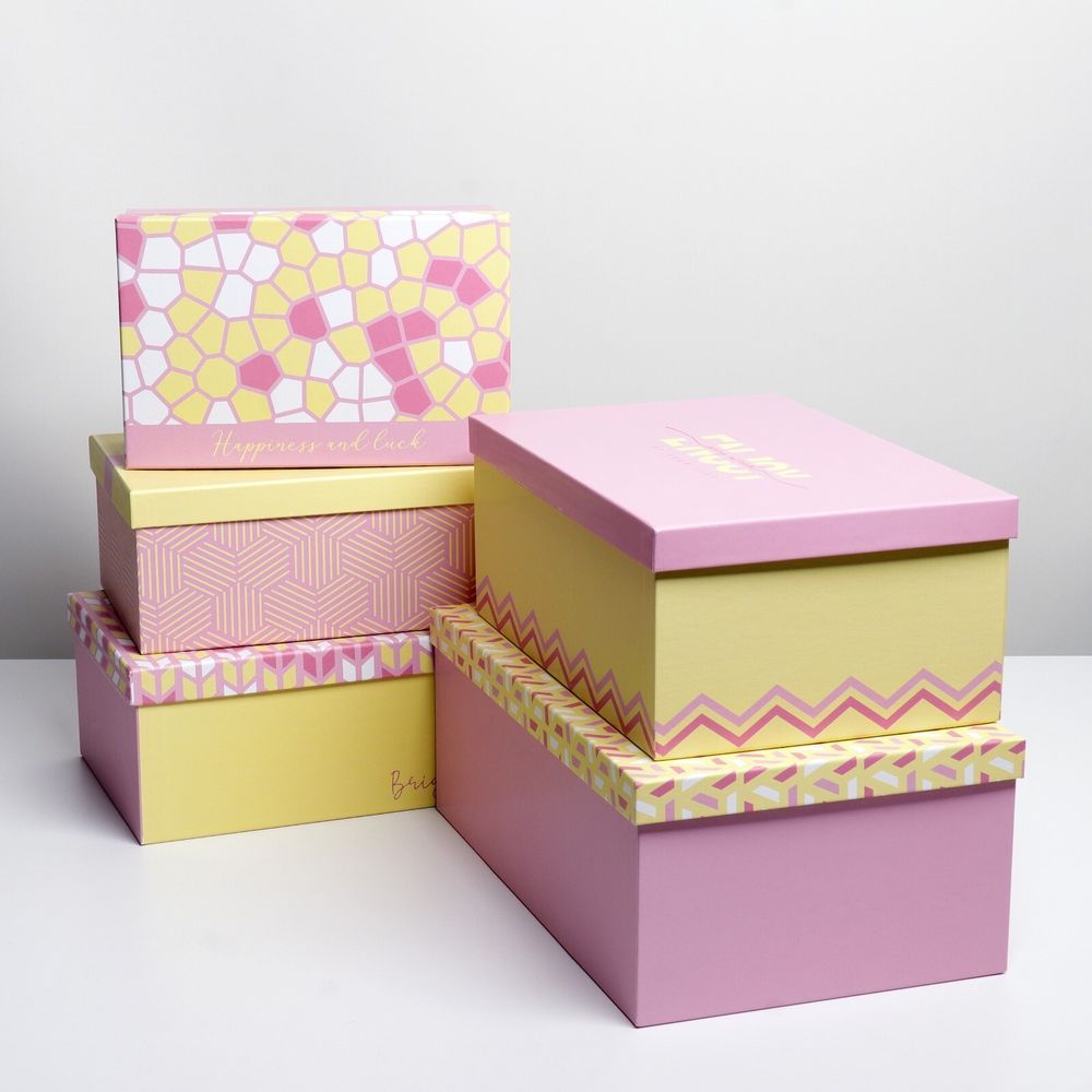 Подарочная коробка «Happiness» 26 × 17 × 11 см