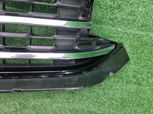 Решетка радиатора VW Teramont (2021-2023)