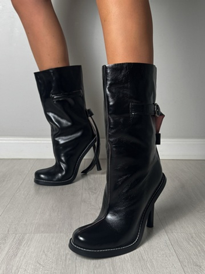 Ботильоны с ремнем LORA