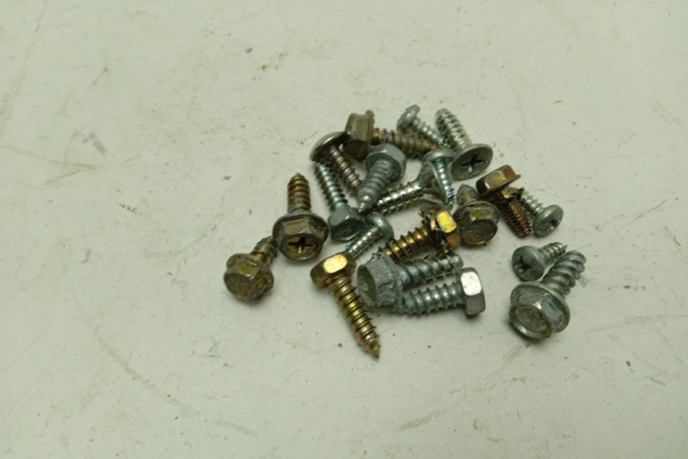 FE1014N кт140 Крепеж и хомуты для стиральной машины Zanussi FE1014N б/у