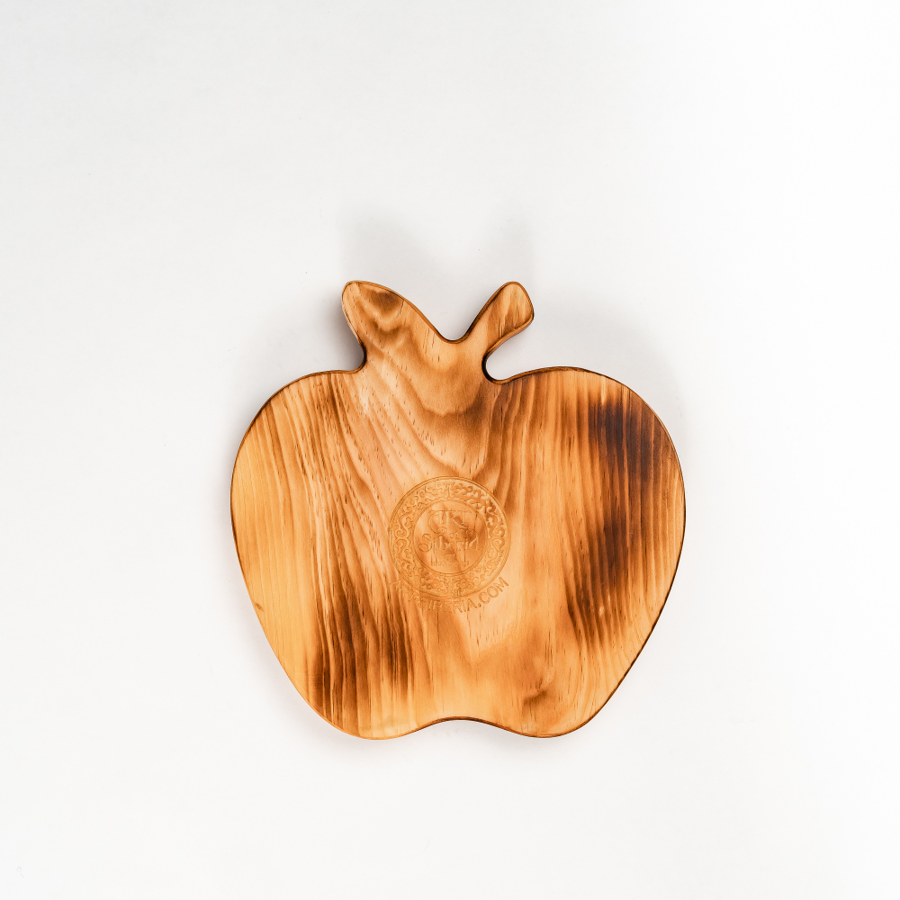 Менажница деревянная из сибирского кедра для подачи блюд и закусок с гравировкой "УЛЫБКА СПАСЕТ МИР!". MG92