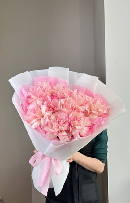 Букет из крупных роз