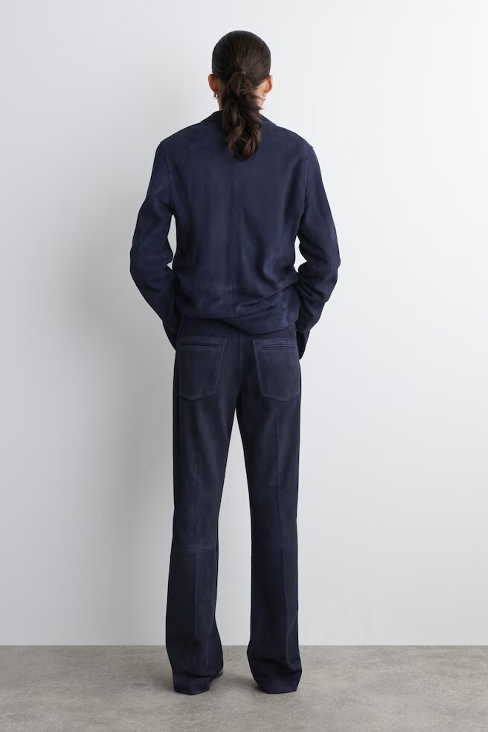 COS Брюки прямого покроя FLUID, стальной синий