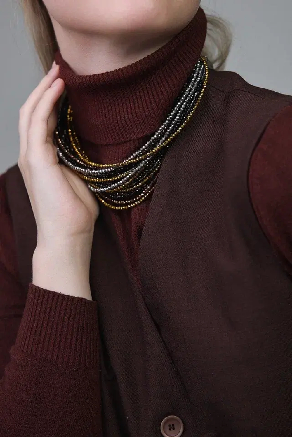 Колье "Венеция" венец.стекло мультиколор: золото,серебро,черный, шоколад, застежка из натур.кожи