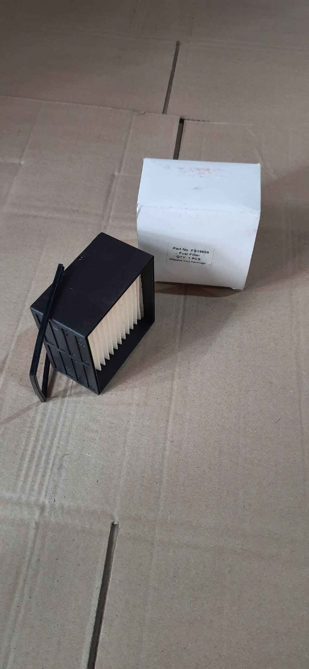 Фильтр топливный Fleetguard FS19605