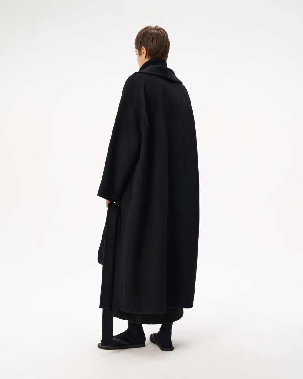 Пальто A-FW24/25-9403 Victoria Andreyanova