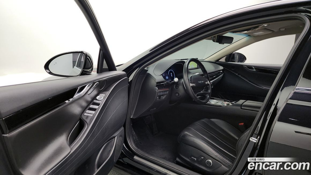 Genesis G80 (RG3) Бензин 2.5 Turbo 2WD (05.2020)