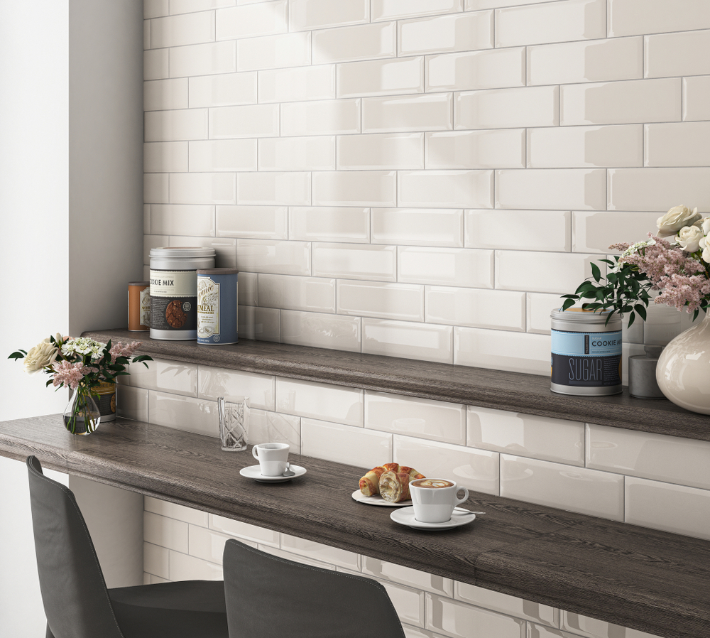 Плитка настенная Artens Roissy 8.5x28.5 см 0.97 м² глянцевая цвет бежевый светлый