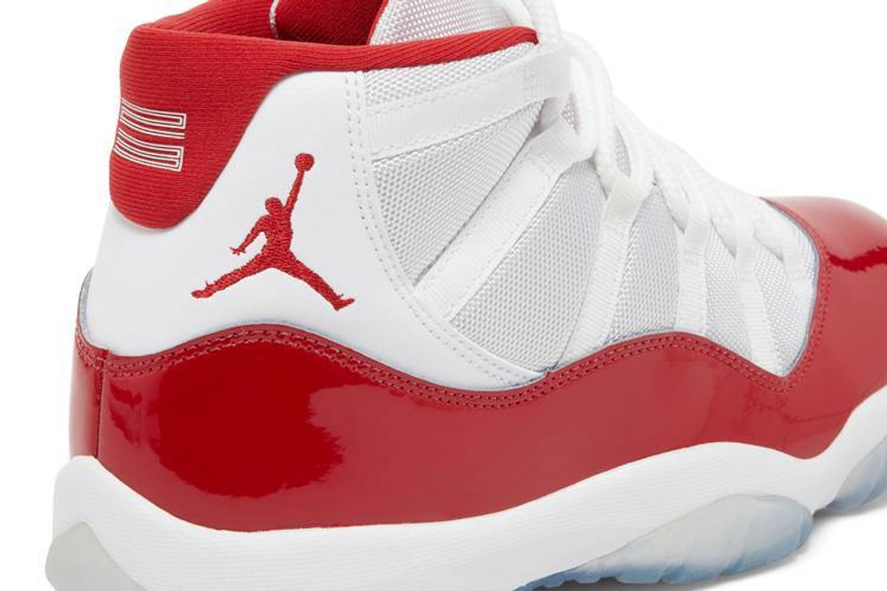 Кроссовки Jordan Air Jordan 11 Retro "Varsity Red"