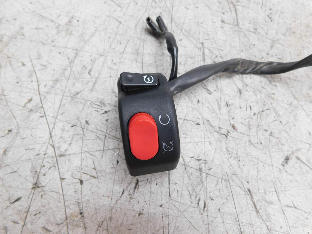 пульт правый Triumph Speed Triple SMTTE5865R