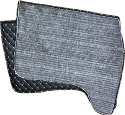 Дверные карты-обивка дверей УАЗ 452/Буханка (белая нить Бабочка)