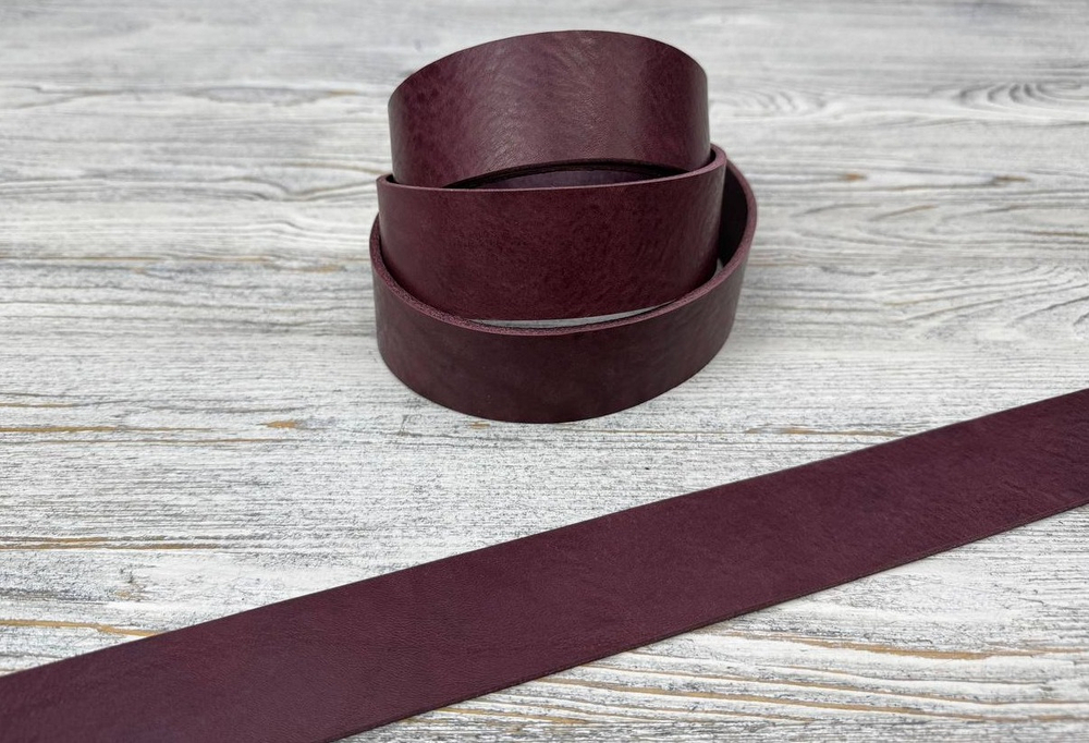 Ременная заготовка Миссури МС13 цв. Фиолетовый, толщ. 3,3-3,5 мм