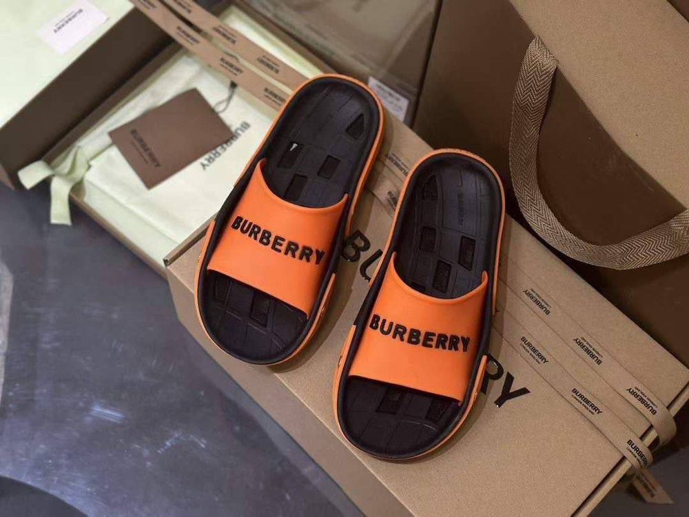 Шлёпанцы Burberry, арт. 703964
