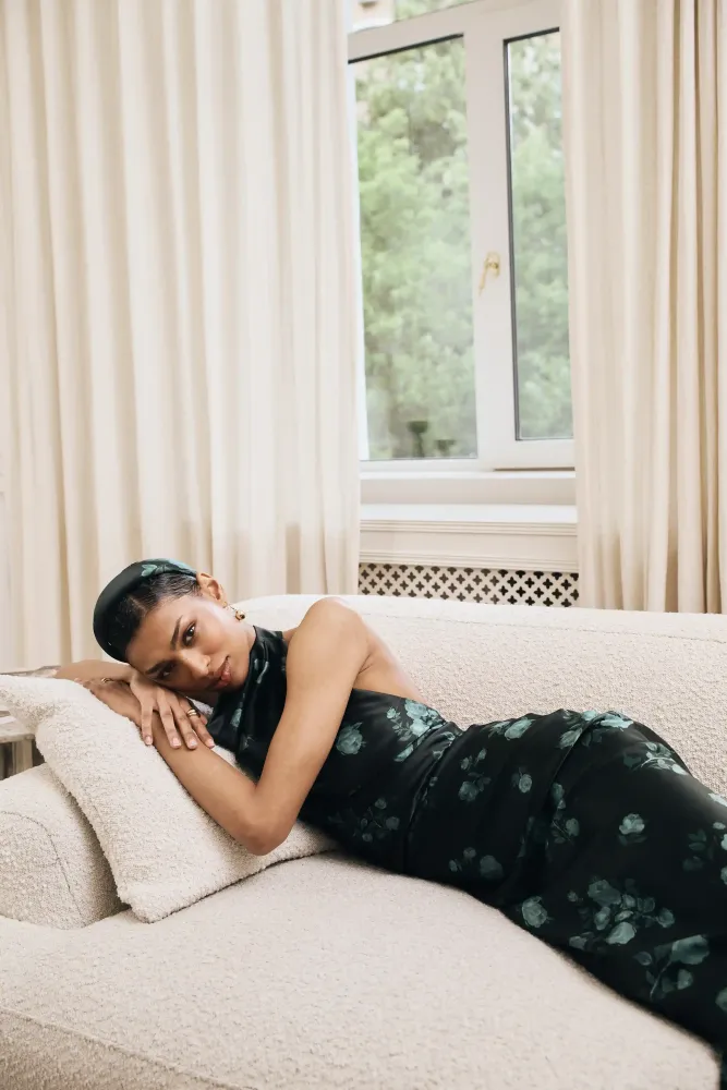 Esty maxi, платье макси из темно-зеленого атласа с цветочным принтом