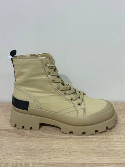 Ботинки из текстиля