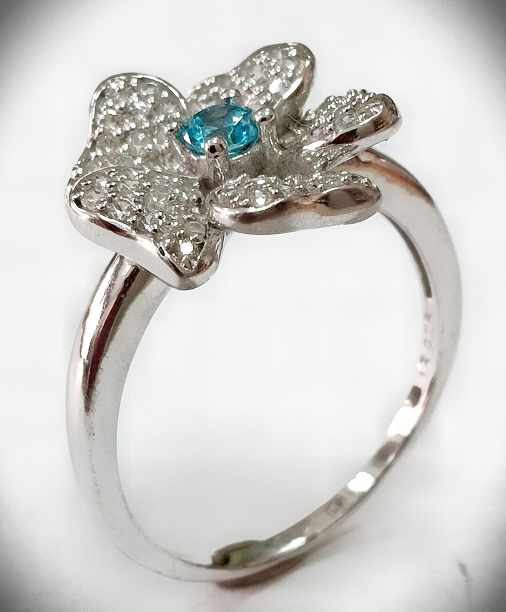 Ювелирное кольцо Эстерелла