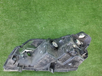 Битая Фара правая Suzuki Vitara 2 (2014-2019) галоген