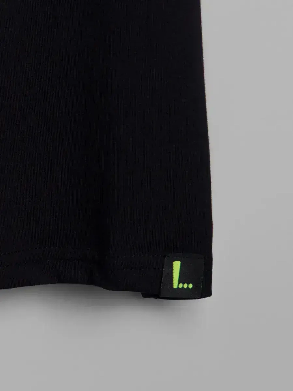 Летний костюм для девочки с леггинсами