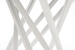 "Сантьяго" журнальный стол из HPL круглый Ø40 H55, каркас из стали белый, цвет столешницы "молочный"