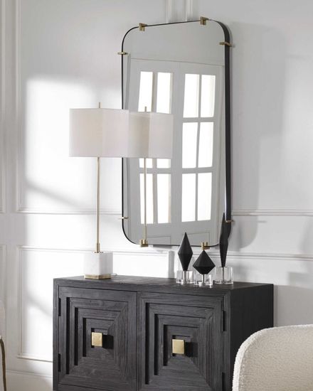 Настенное зеркало в раме “Пали”