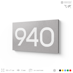 Номер на дверь 940, табличка на дверь для офиса, квартиры, кабинета, аудитории, склада, серая 120х70 мм, Айдентика Технолоджи