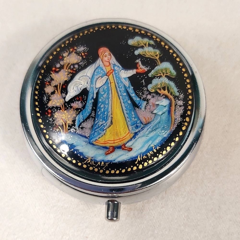 Сувенирный контейнер для хранения мелочей с ручной росписью Палех "Снегурочка"