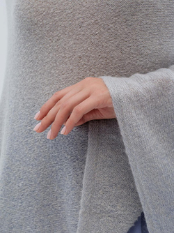 Накидка женская Т027-03 серая