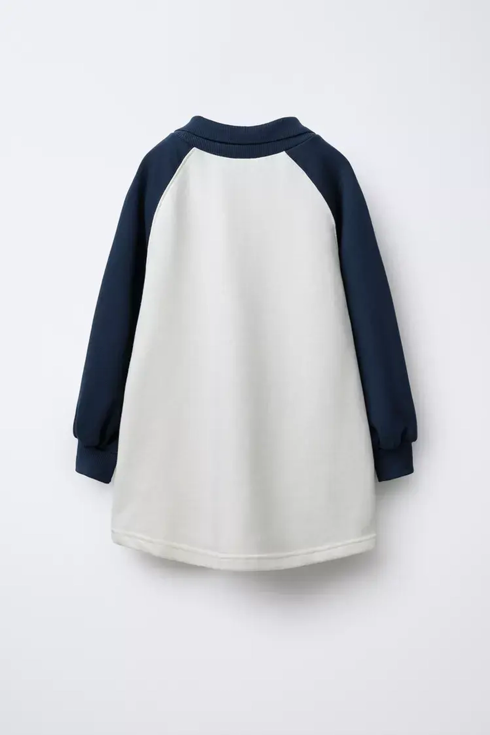 ZARA ПЛАТЬЕ ИЗ МЯГКОЙ ТКАНИ С РУКАВАМИ РЕГЛАН MY MELODY © SANRIO, ЭКРЮ