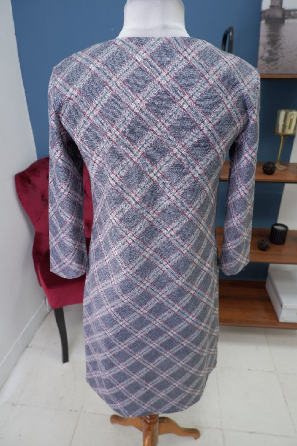 Платье Deniza практичное 46 размер, новое