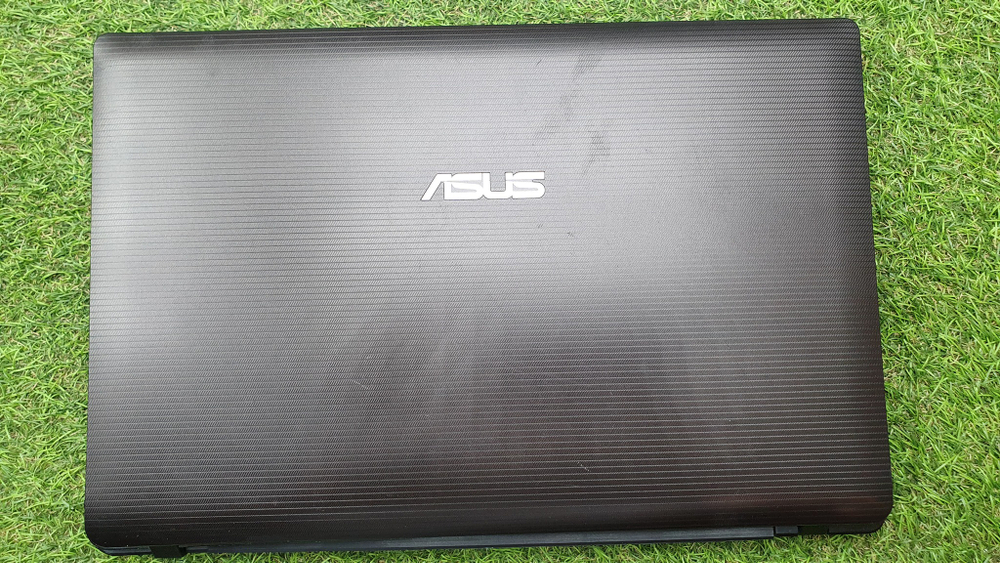 Ноутбук ASUS K53S/K53SJ, 15.6", Intel Core i3 2310M 2.1ГГц, 4ГБ, NVIDIA GeForce GT 520M 90N4BLD44W181BVD13AY