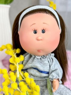 Кукла для девочки виниловая 23см Маленькая Мия (3100S14)