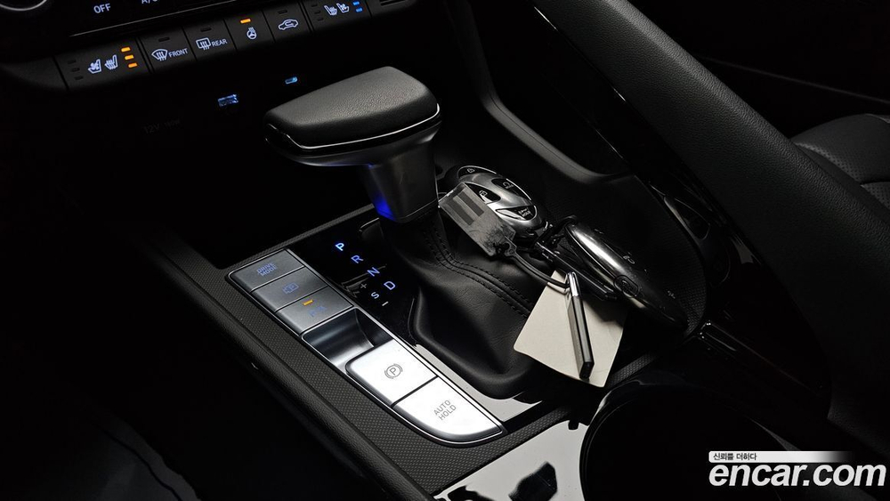 Hyundai The New Avante (CN7) 1.6 (11.2023)