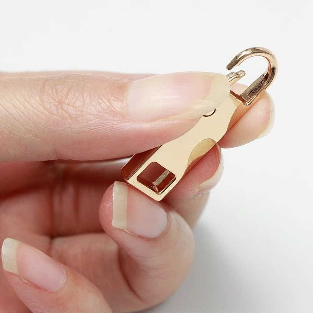 Металлические сменные бегунки для молнии (в наборе 4 шт.)