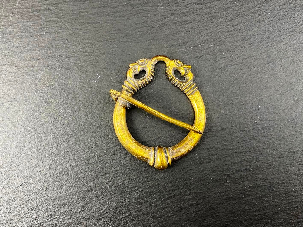 Фибула. Готланд 11-12 в. (замкнутая)