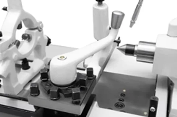 Токарный станок SGSK CW6280E