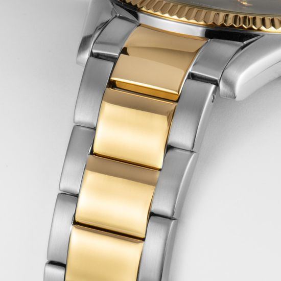 Jacques Lemans 50-3I браслет вблизи