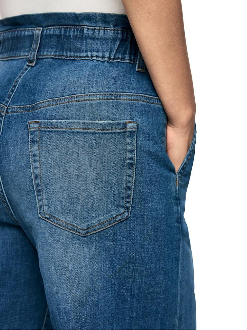 AP 82.30 D04 WAUKEE  джинсы